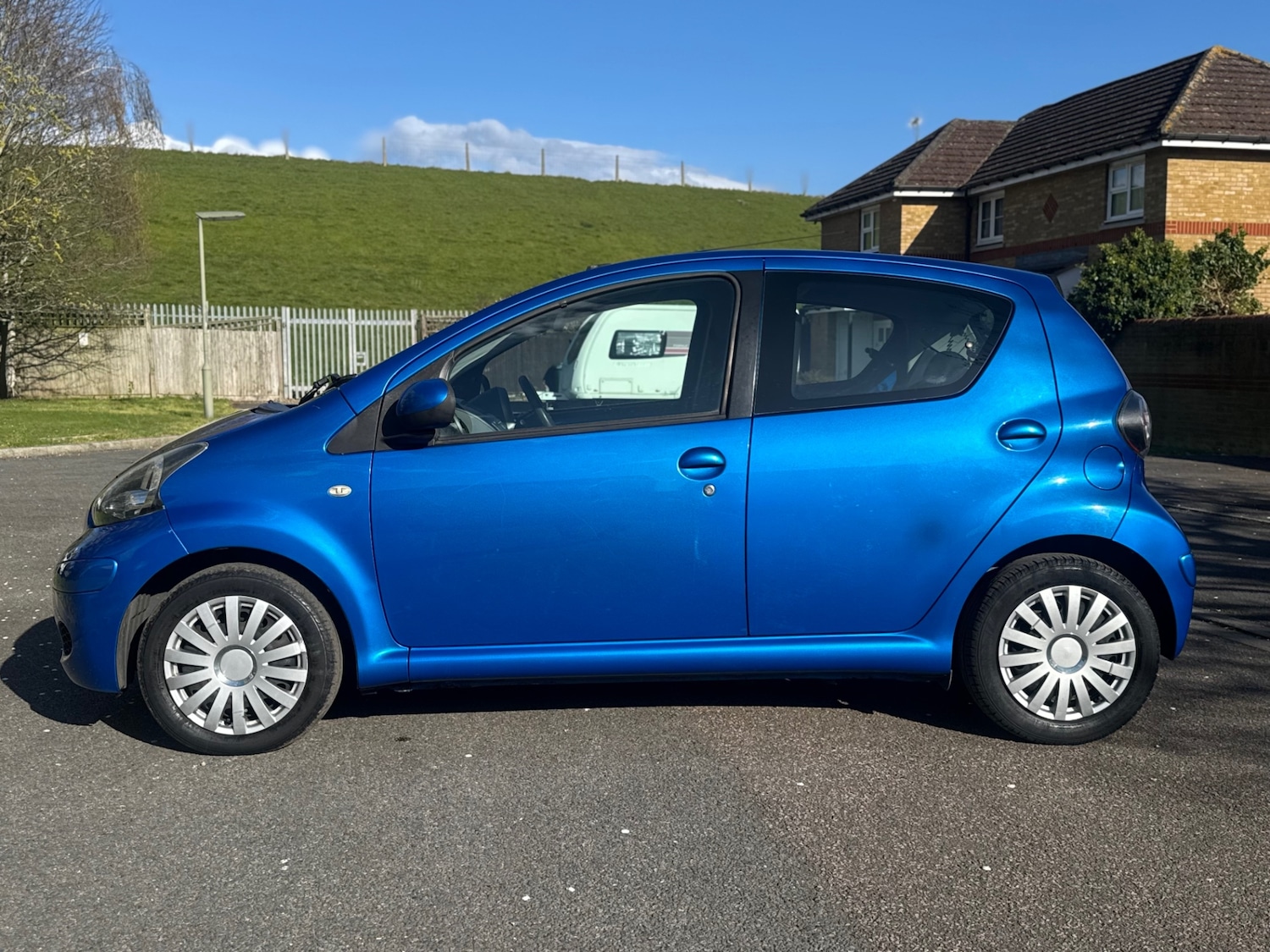 Used Toyota AYGO 2011 for sale - 78057146: Photo 29