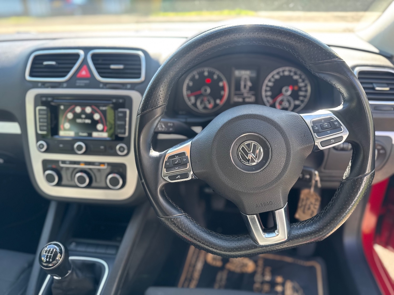 Used Volkswagen Scirocco 2013 for sale - 77939273: Photo 9