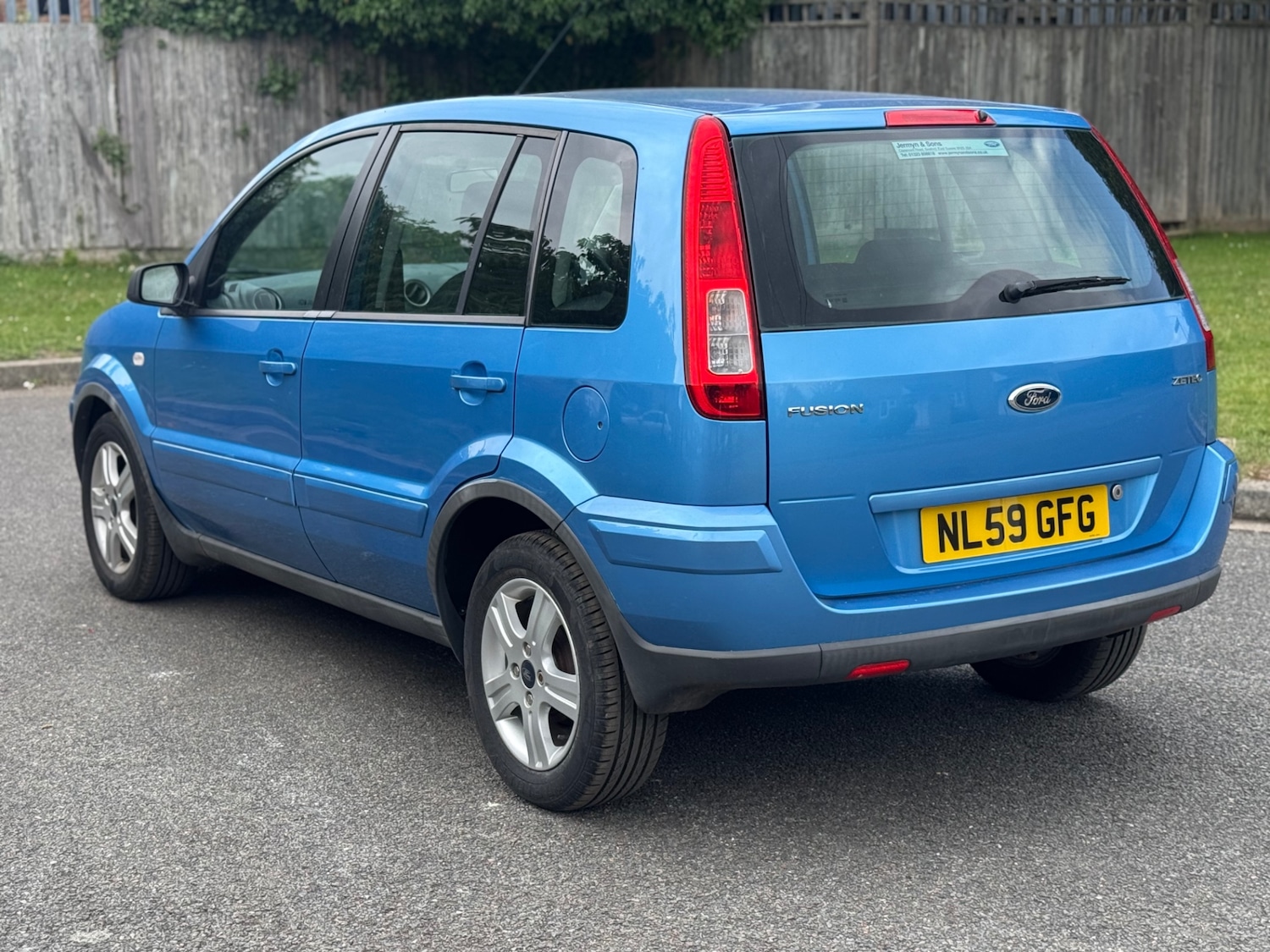 Vehicle 5