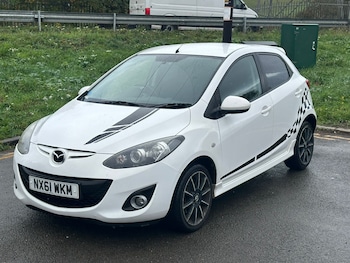 Used Mazda Mazda2 2011 for sale - 76321663: Photo 2