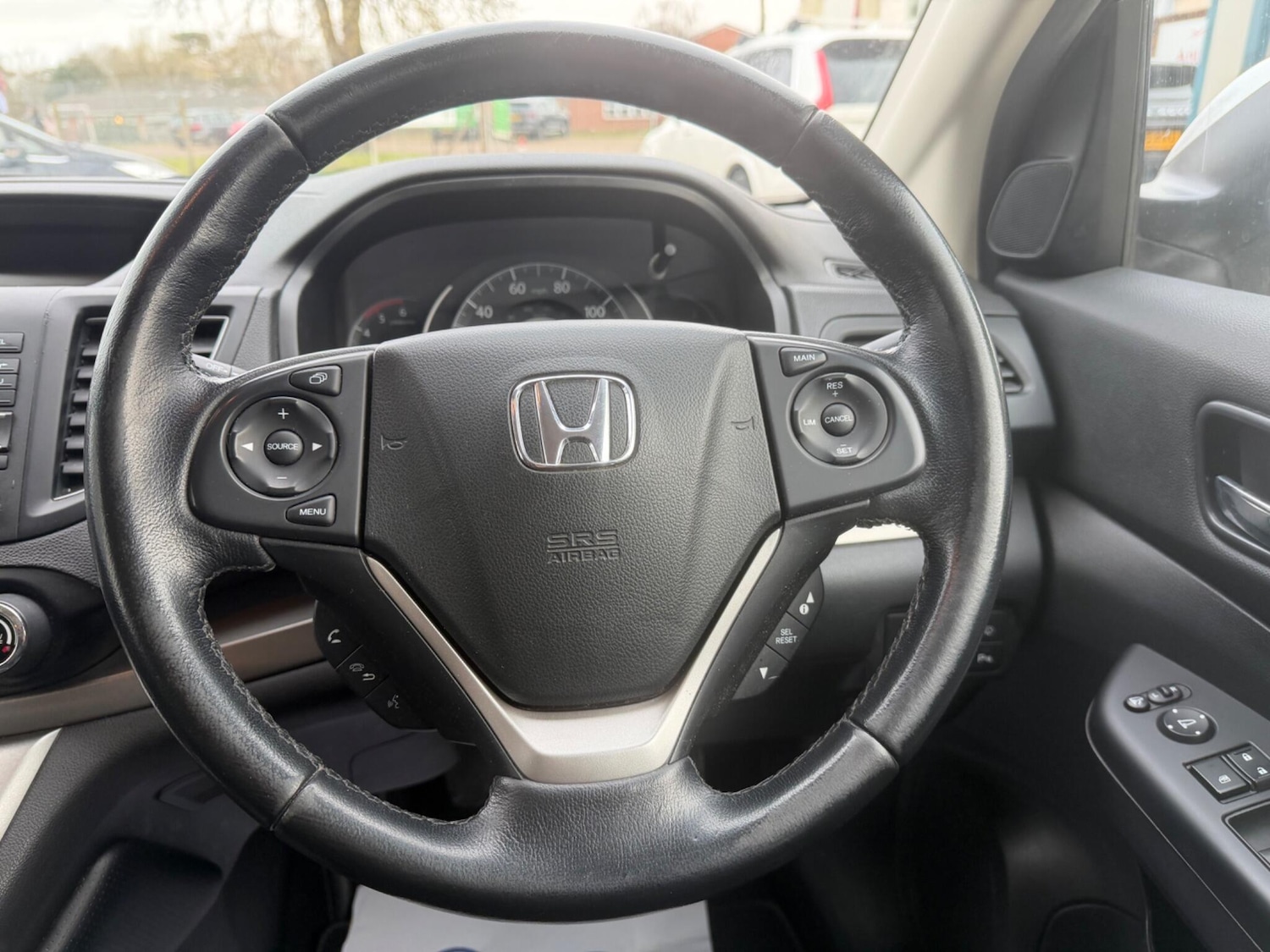 Used Honda CR-V 2015 for sale - 77926186: Photo 24