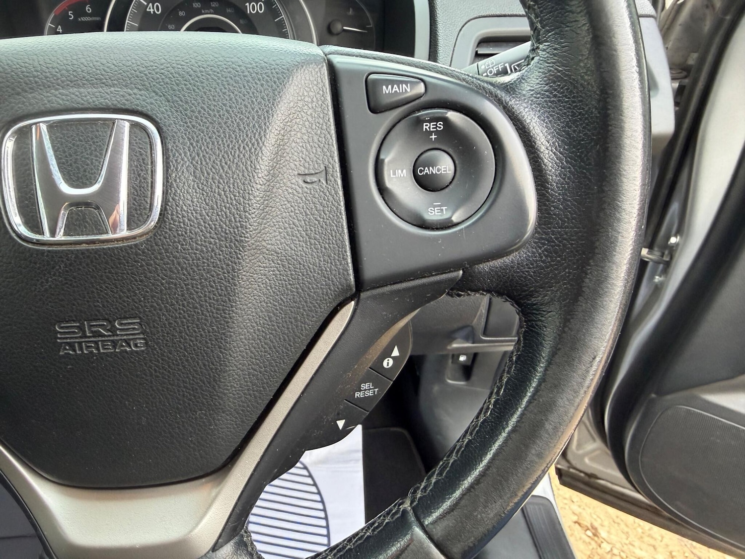 Used Honda CR-V 2015 for sale - 77926186: Photo 25