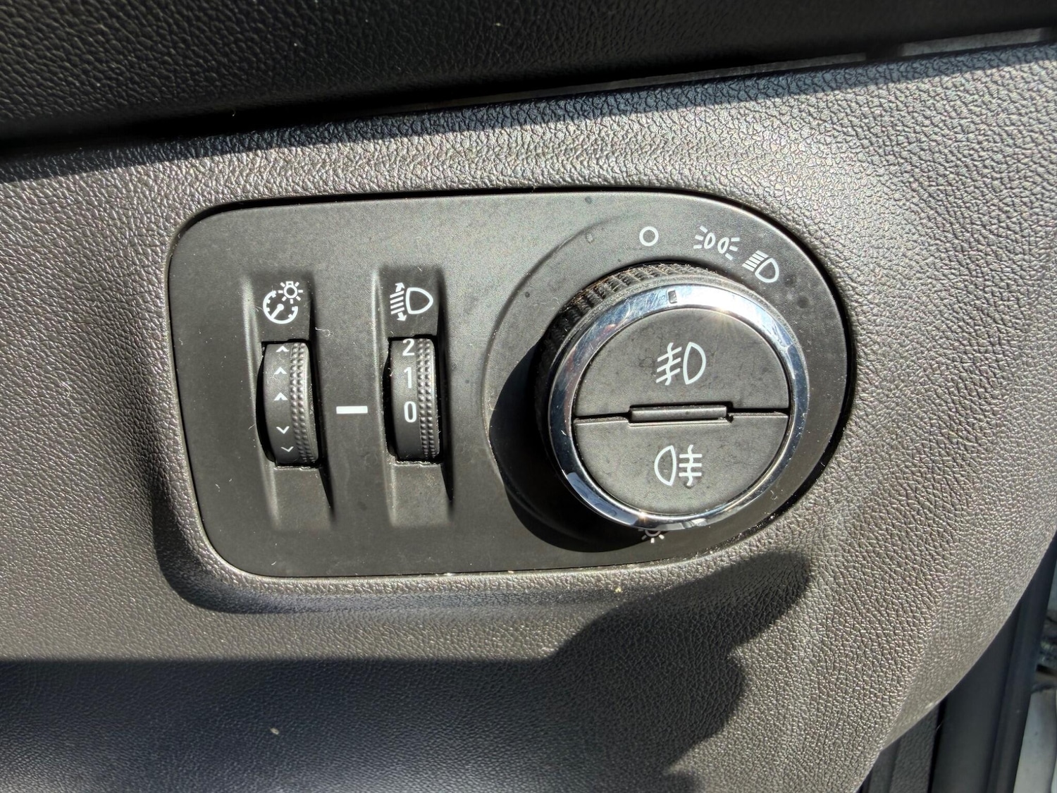 Used Vauxhall Corsa for sale - 77754148: Photo 25