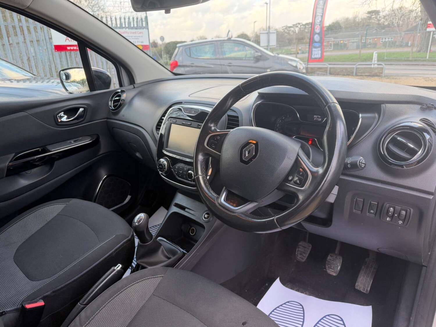 Used Renault Captur 2016 for sale - 77716080: Photo 14