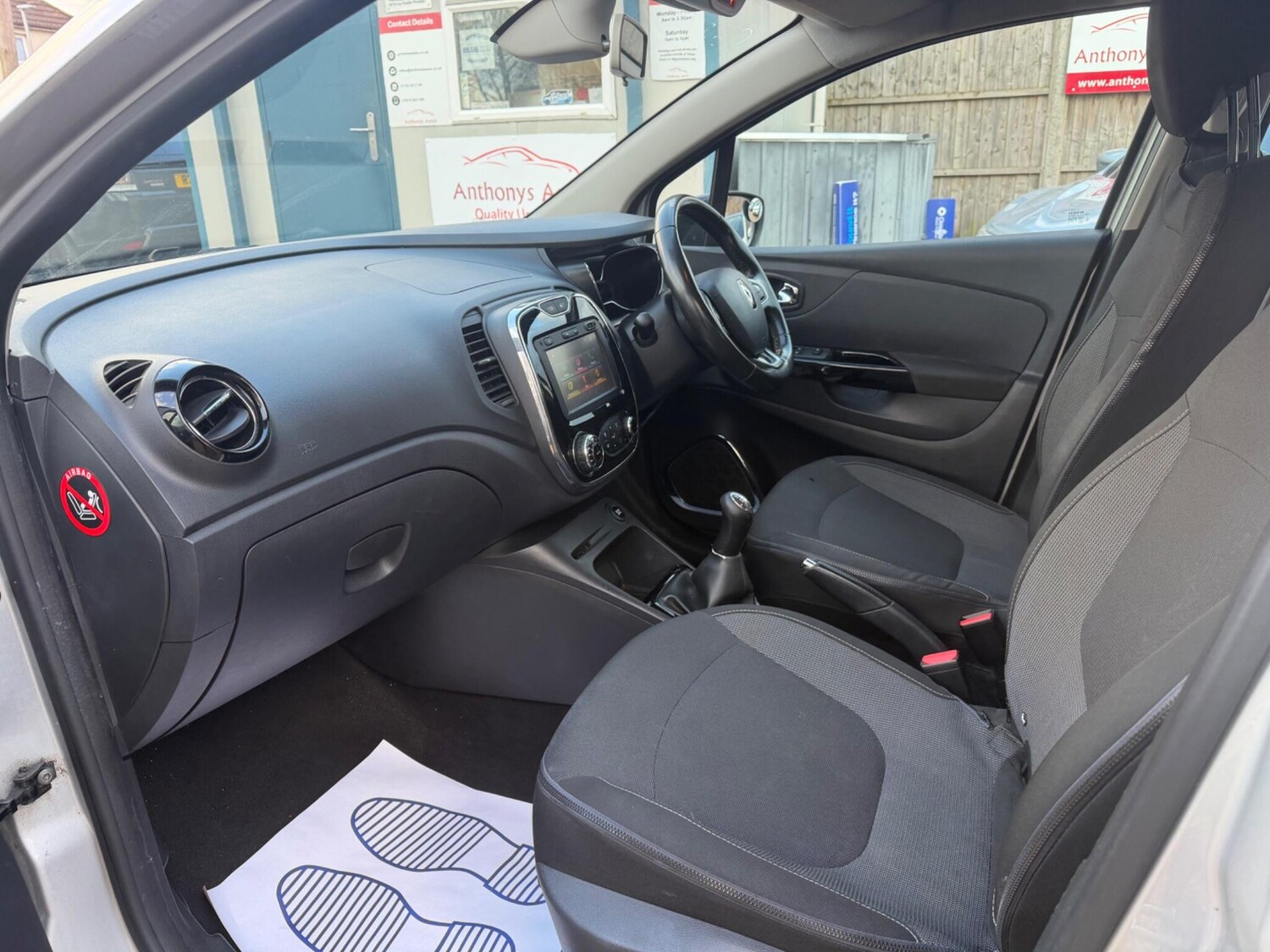 Used Renault Captur 2016 for sale - 77716080: Photo 24