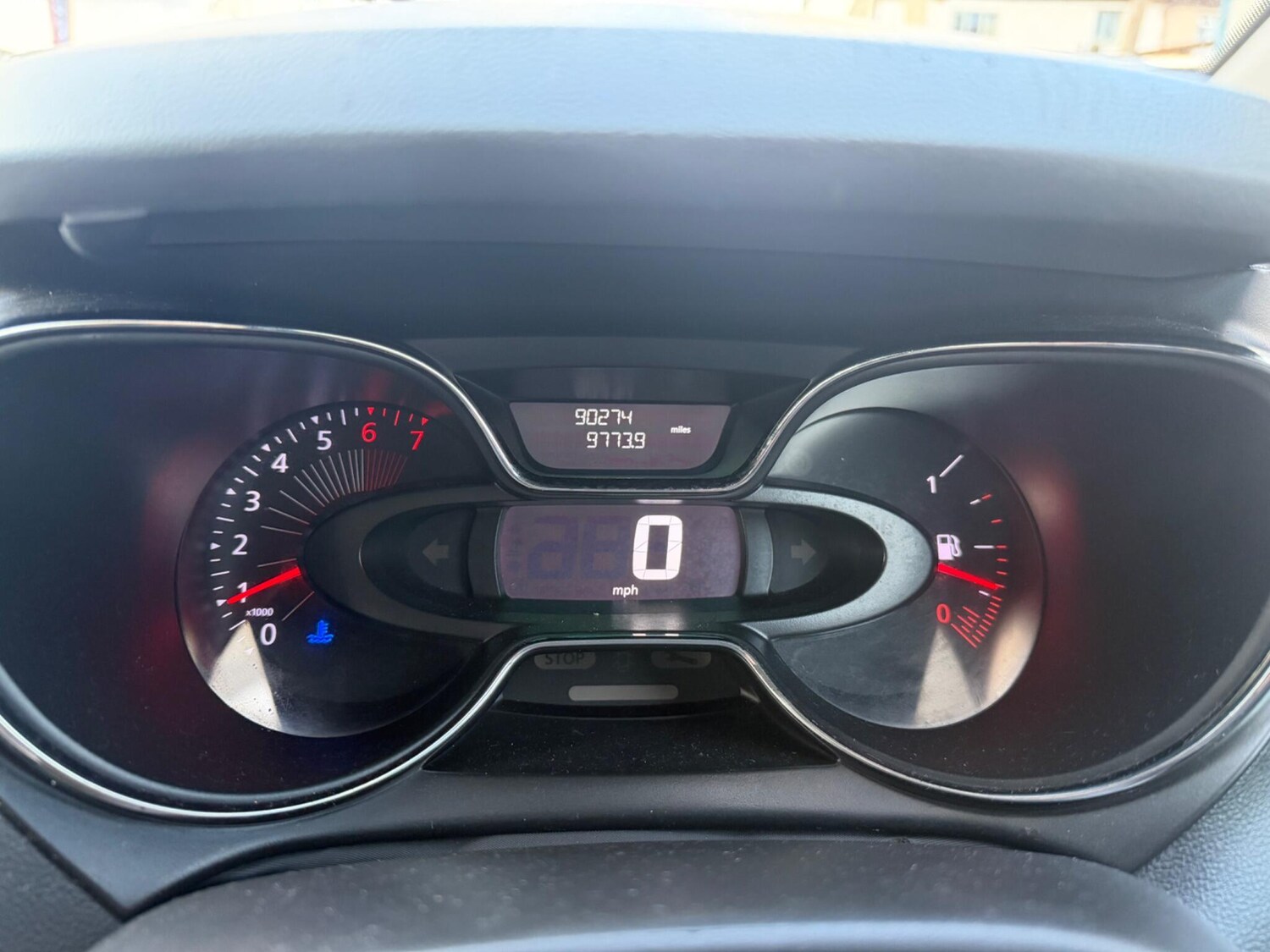 Used Renault Captur 2016 for sale - 77716080: Photo 28