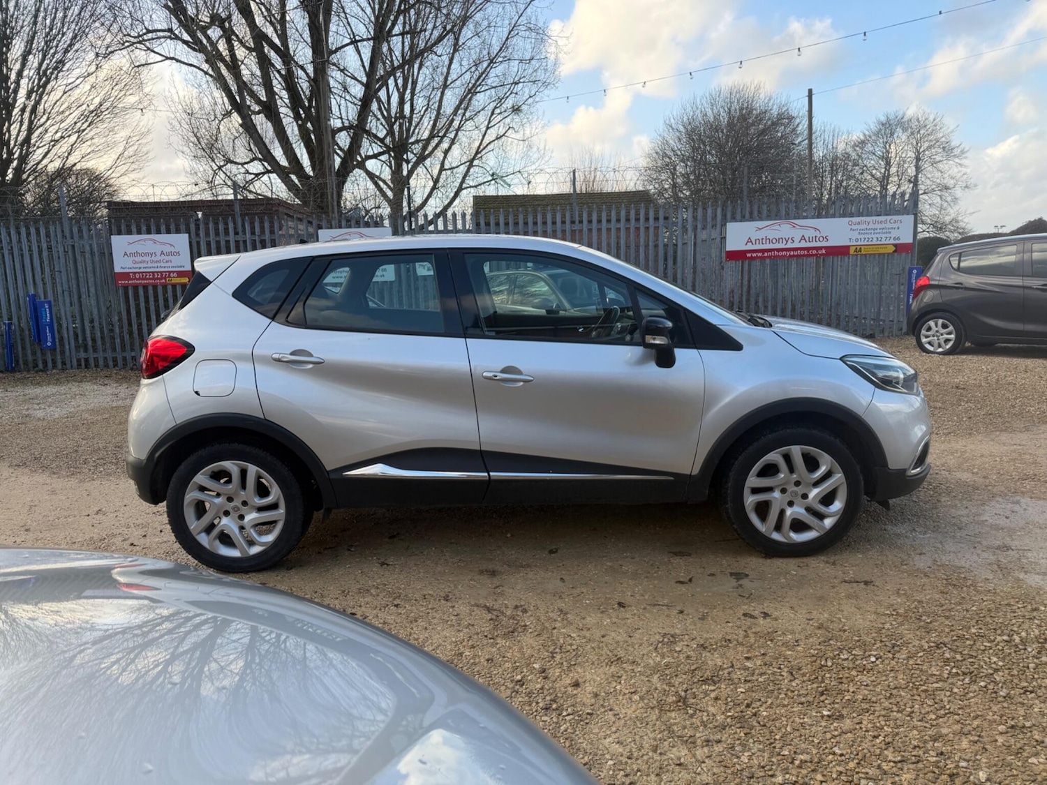 Used Renault Captur 2016 for sale - 77716080: Photo 4