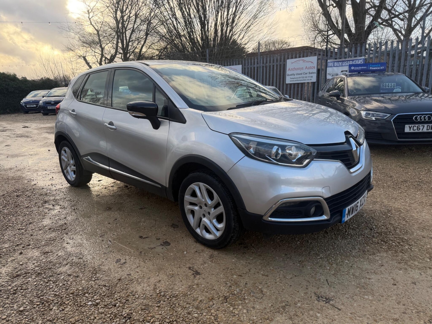 Used Renault Captur 2016 for sale - 77716080: Photo 5