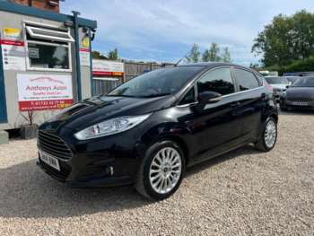 2014 (14) - 1.0 EcoBoost Titanium 5dr