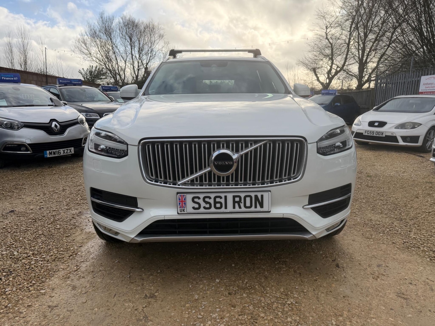 Used Volvo XC90 for sale - 77716073: Photo 2