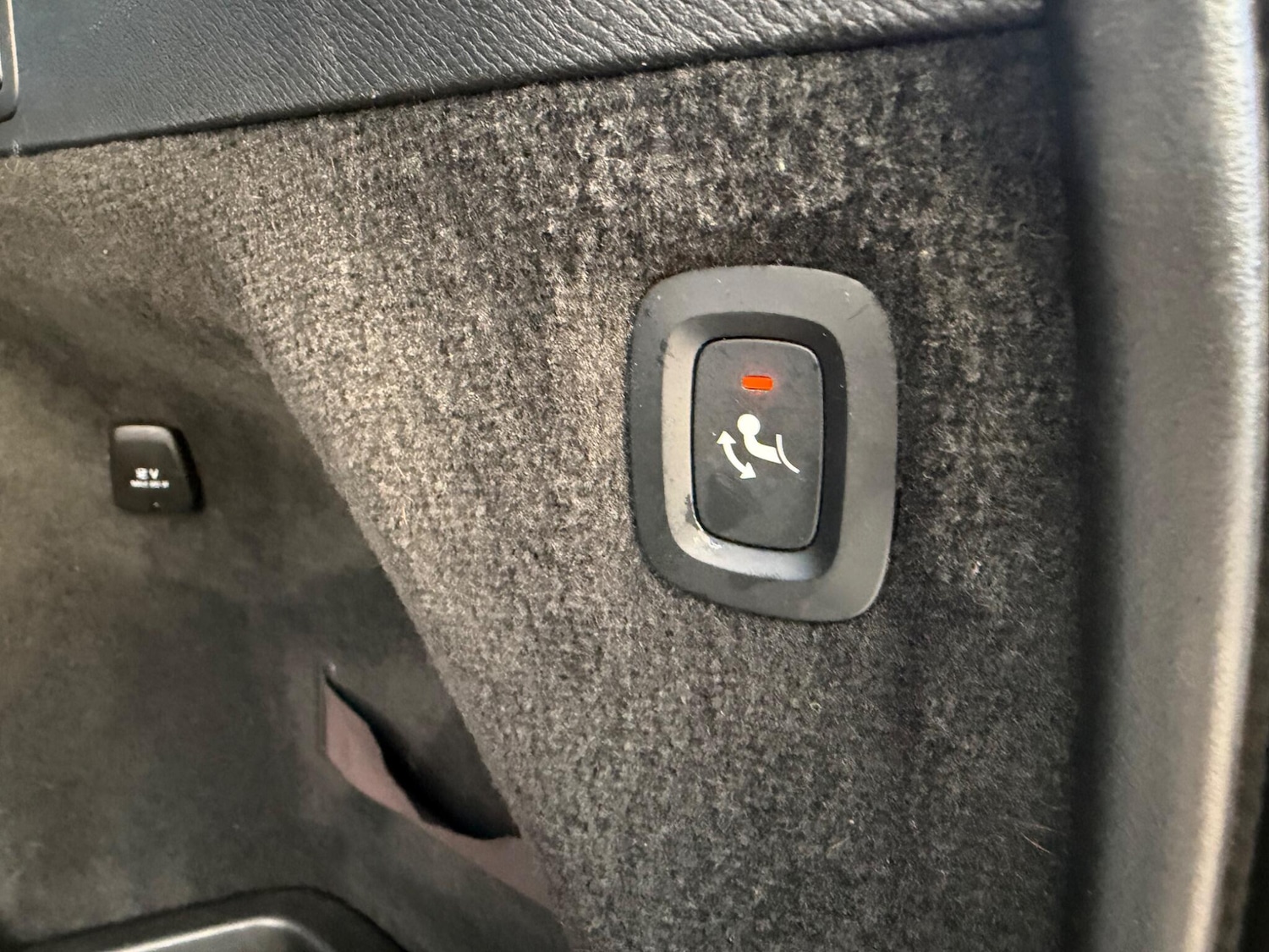 Used Volvo XC90 for sale - 77716073: Photo 24