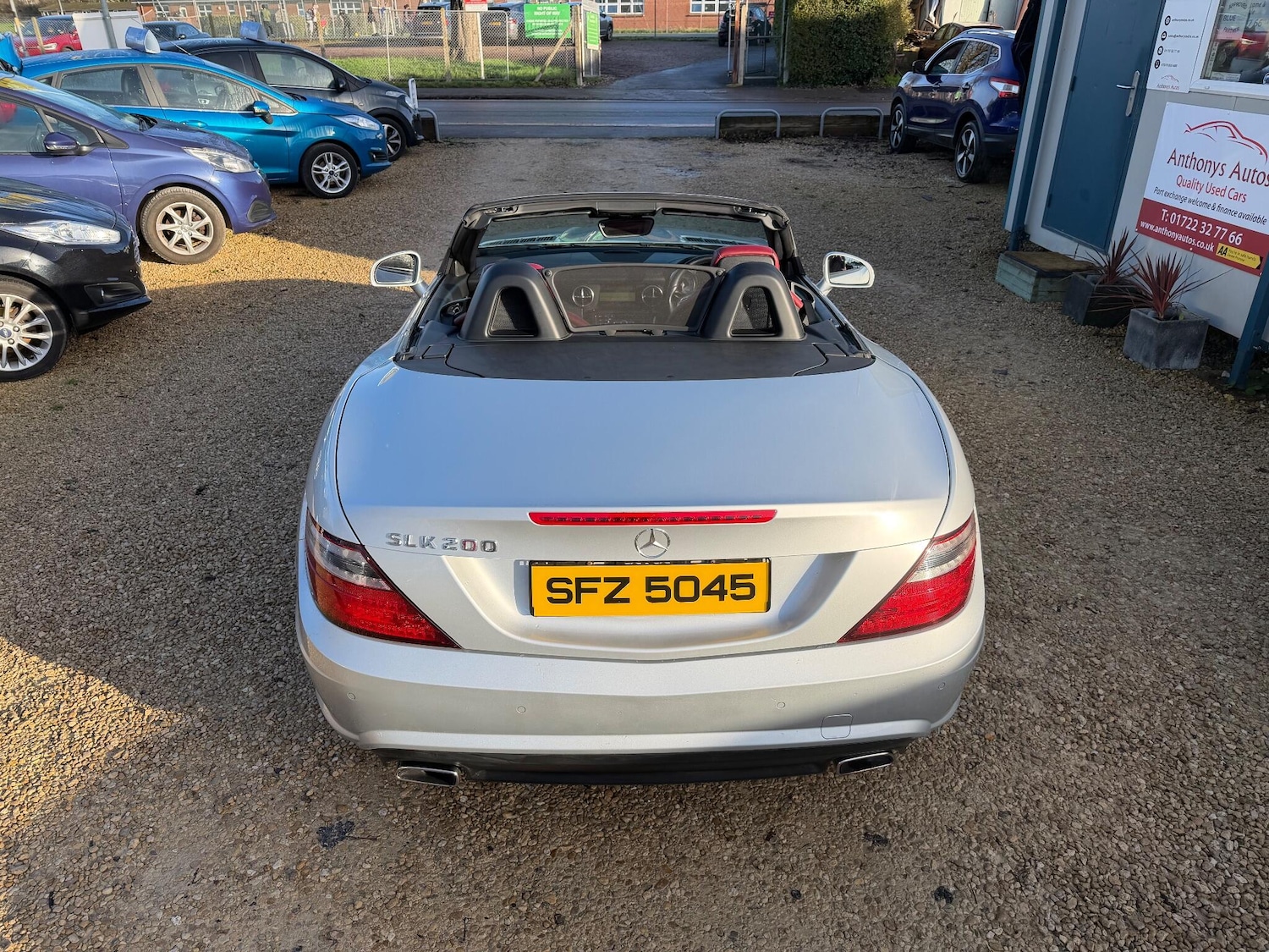 Used Mercedes-Benz SLK 2011 for sale - 77716074: Photo 10