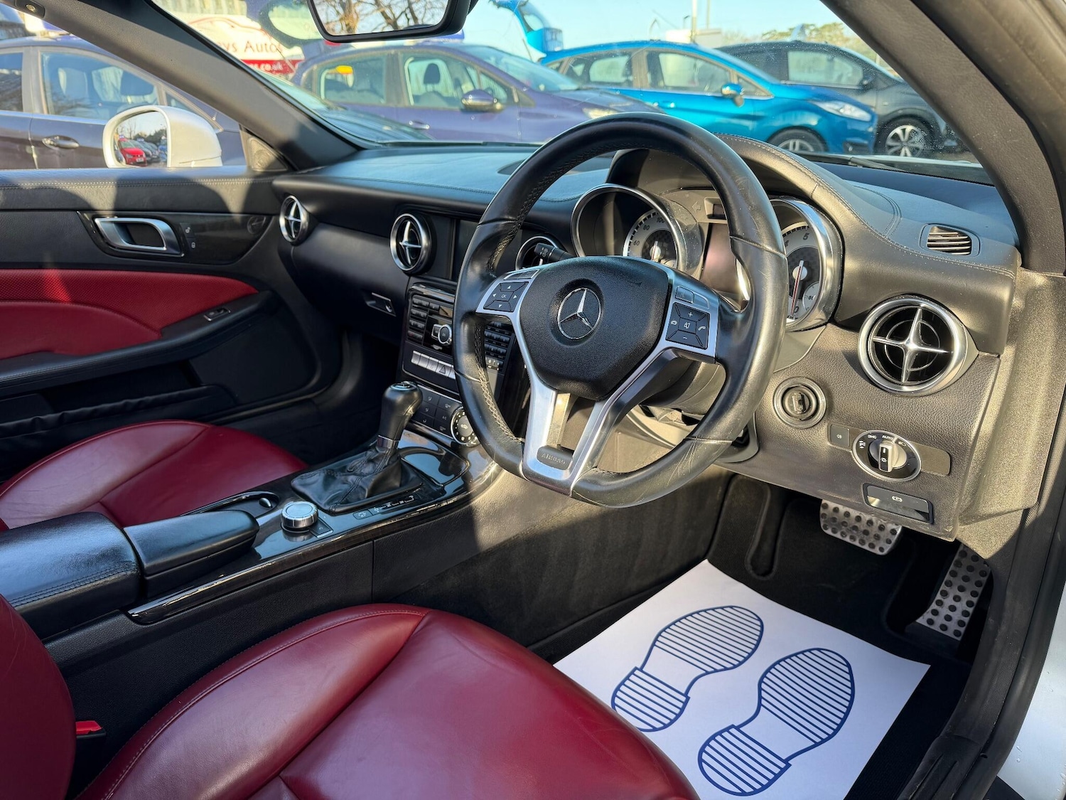 Used Mercedes-Benz SLK 2011 for sale - 77716074: Photo 18