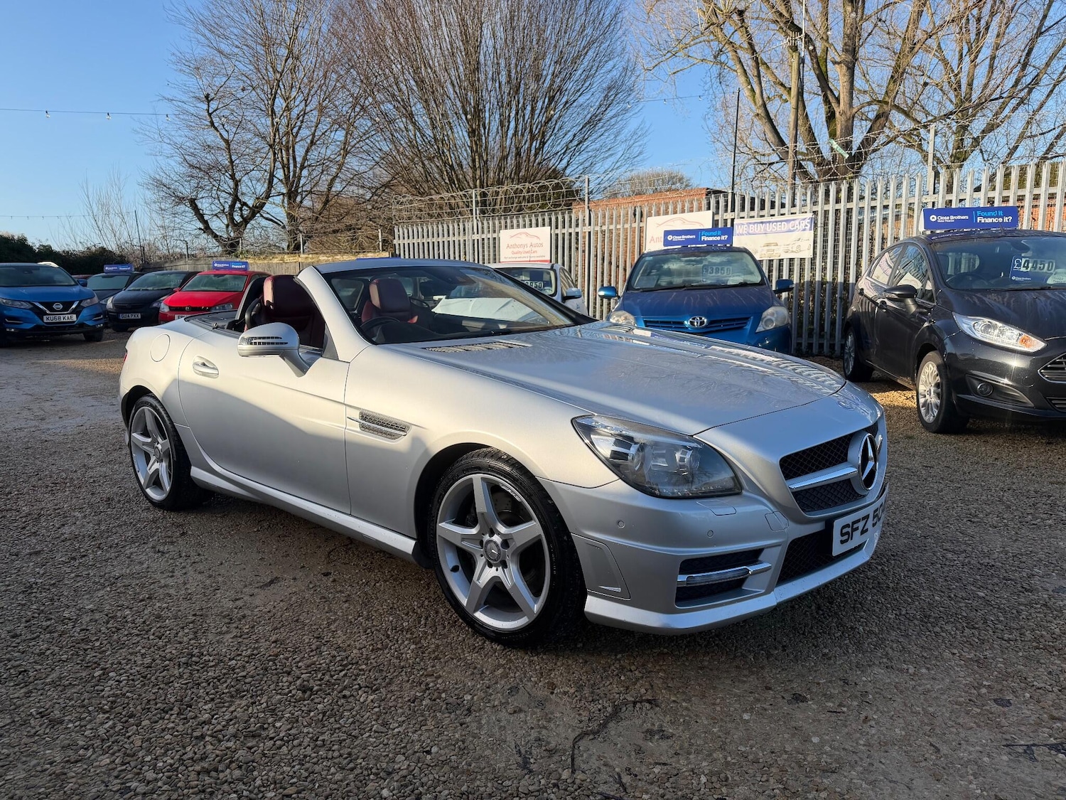 Used Mercedes-Benz SLK 2011 for sale - 77716074: Photo 6