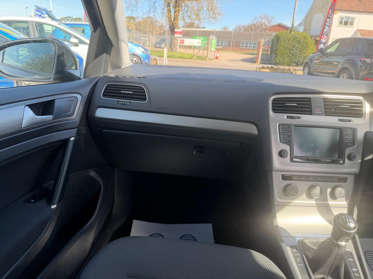 Used Volkswagen Golf 2017 for sale - 77978074: Photo 32