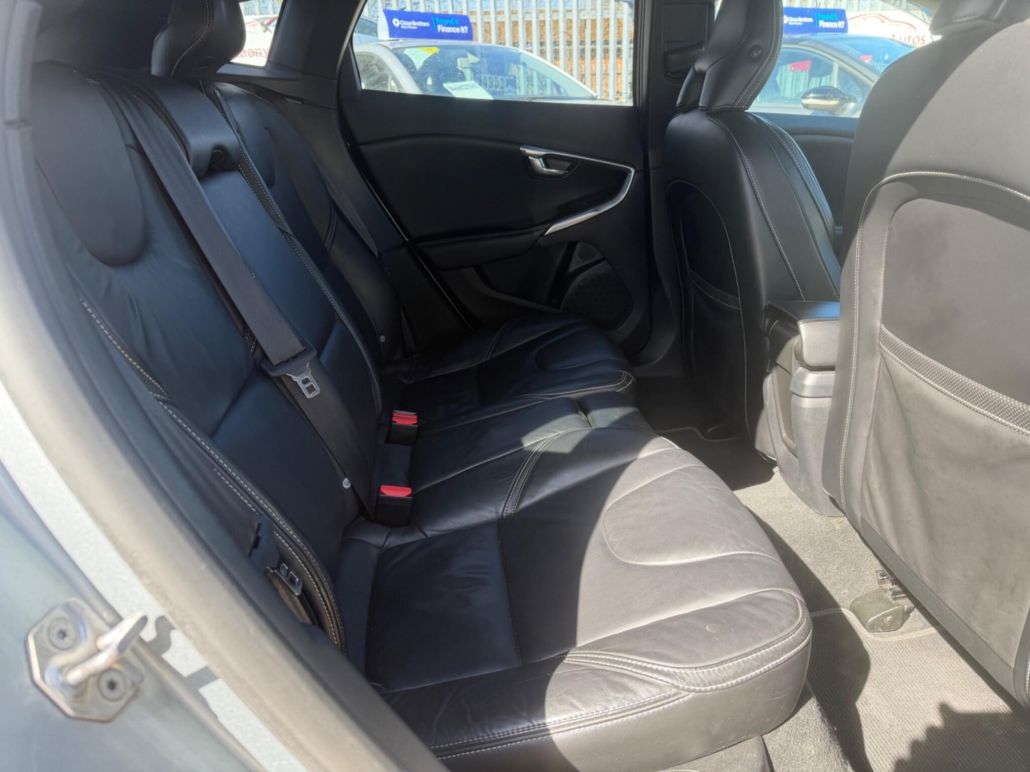 Used Volvo V40 for sale - 77977652: Photo 24