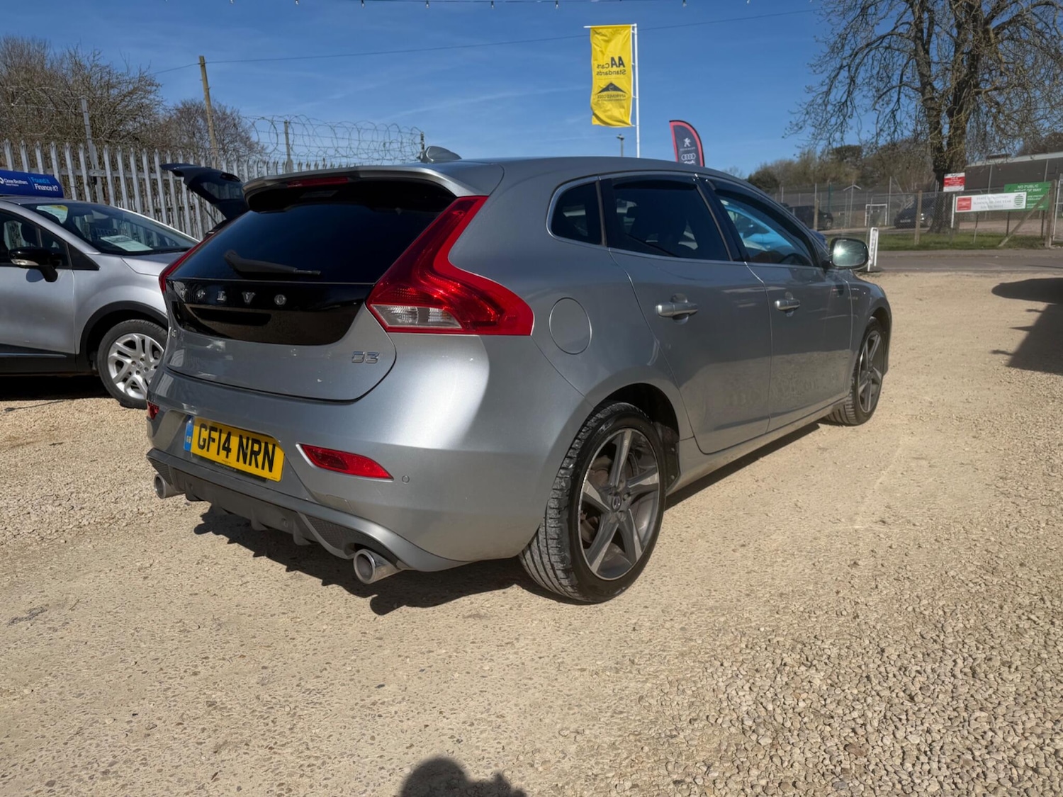 Used Volvo V40 for sale - 77977652: Photo 9