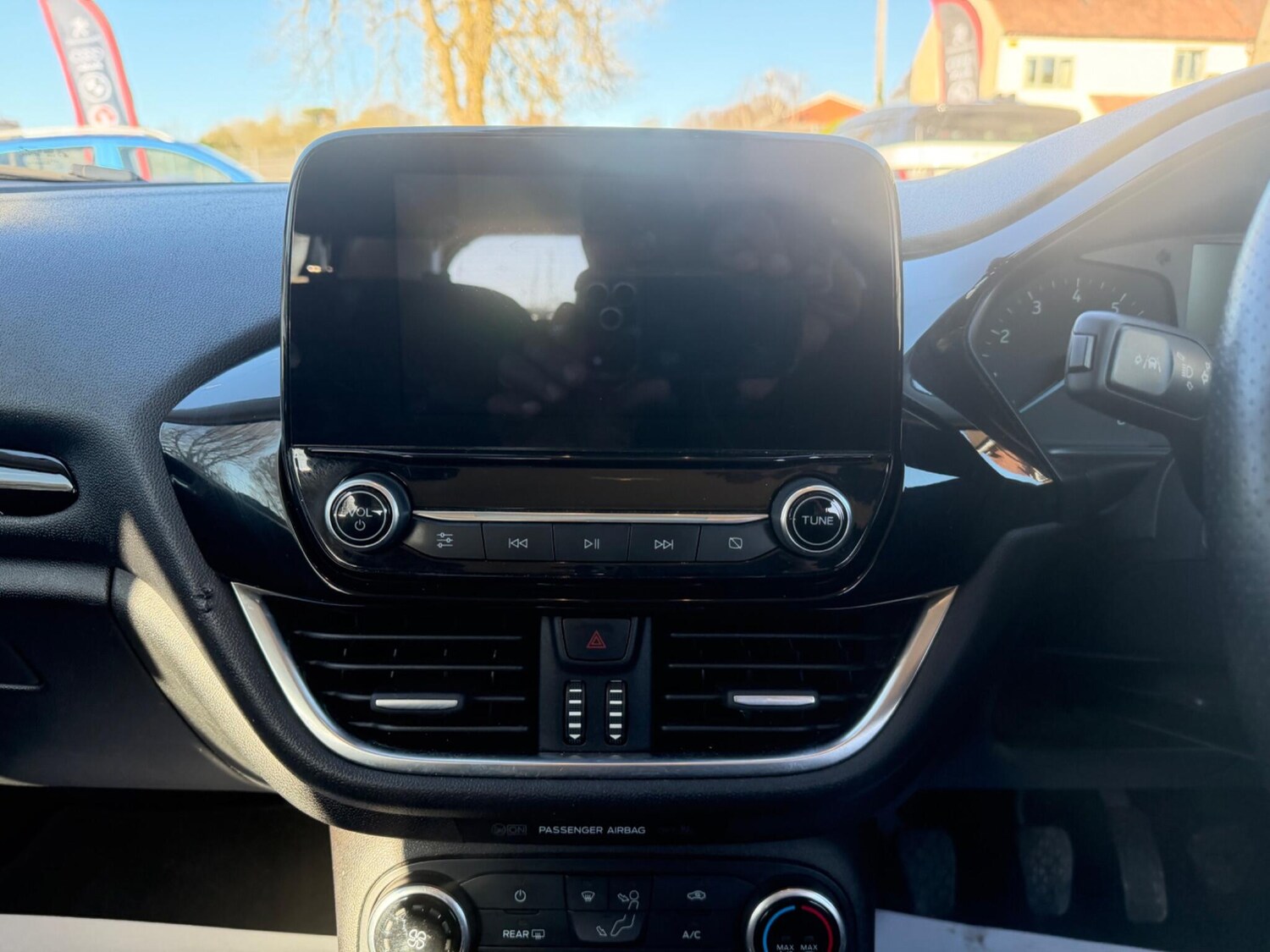 Used Ford Fiesta 2017 for sale - 77940067: Photo 25