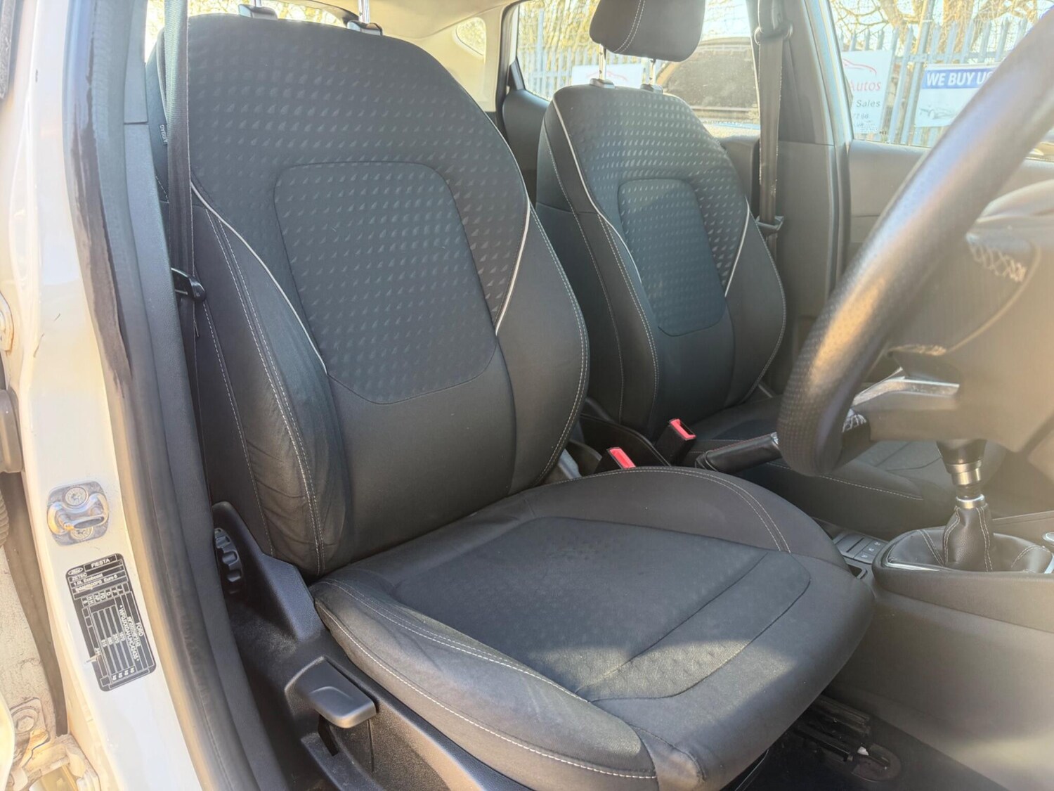 Used Ford Fiesta 2017 for sale - 77940067: Photo 31