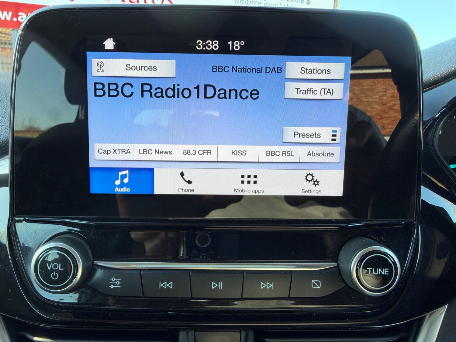 Used Ford Fiesta 2017 for sale - 77940067: Photo 38