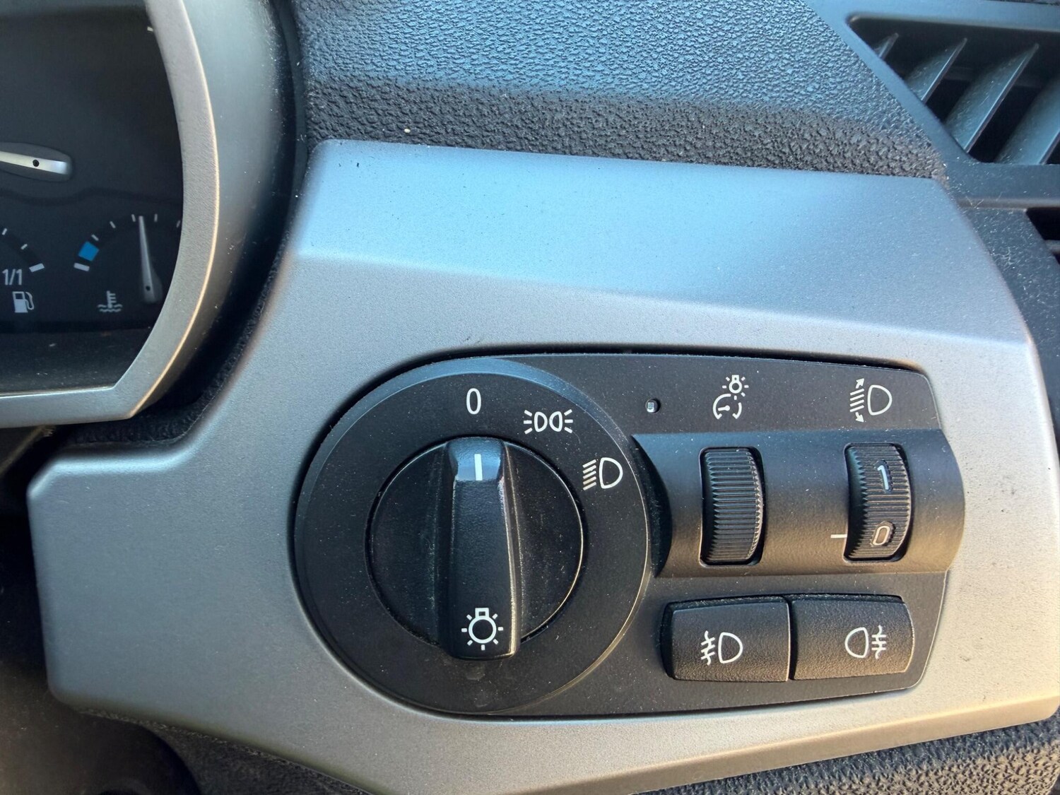 Used BMW Z4 2005 for sale - 77839694: Photo 39