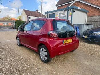 Used Toyota AYGO 2011 for sale - 78260984: Photo