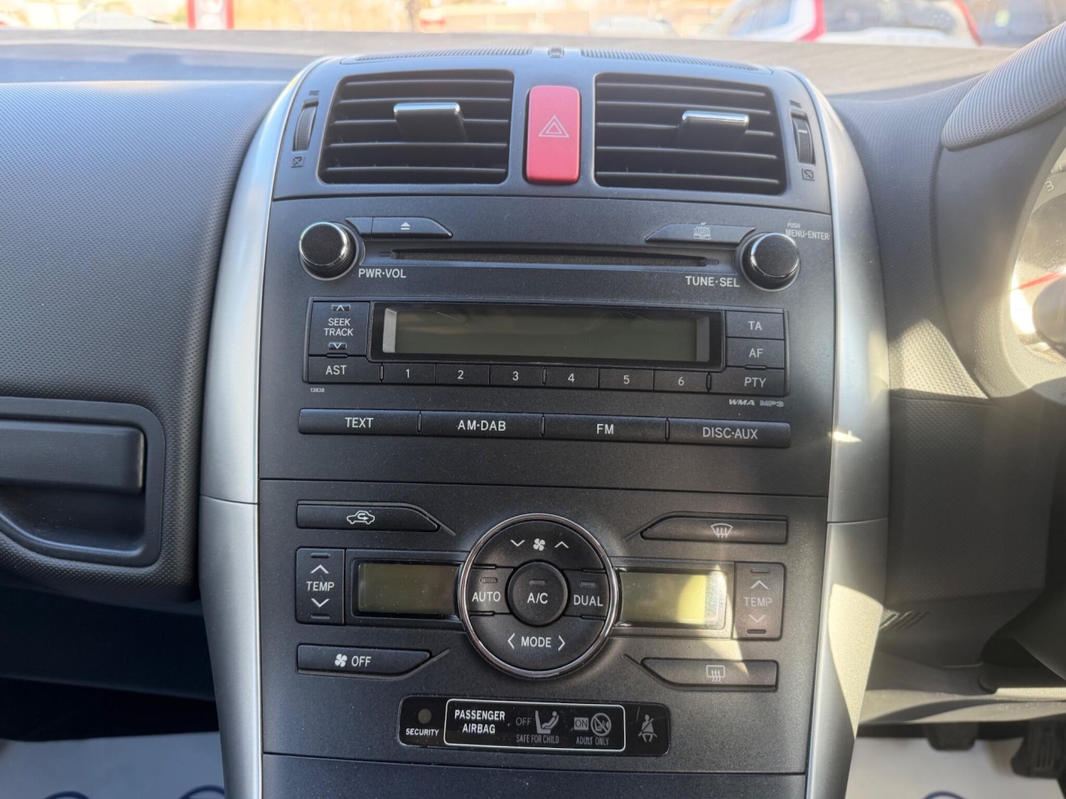 Used Toyota Auris 2010 for sale - 77716077: Photo 28