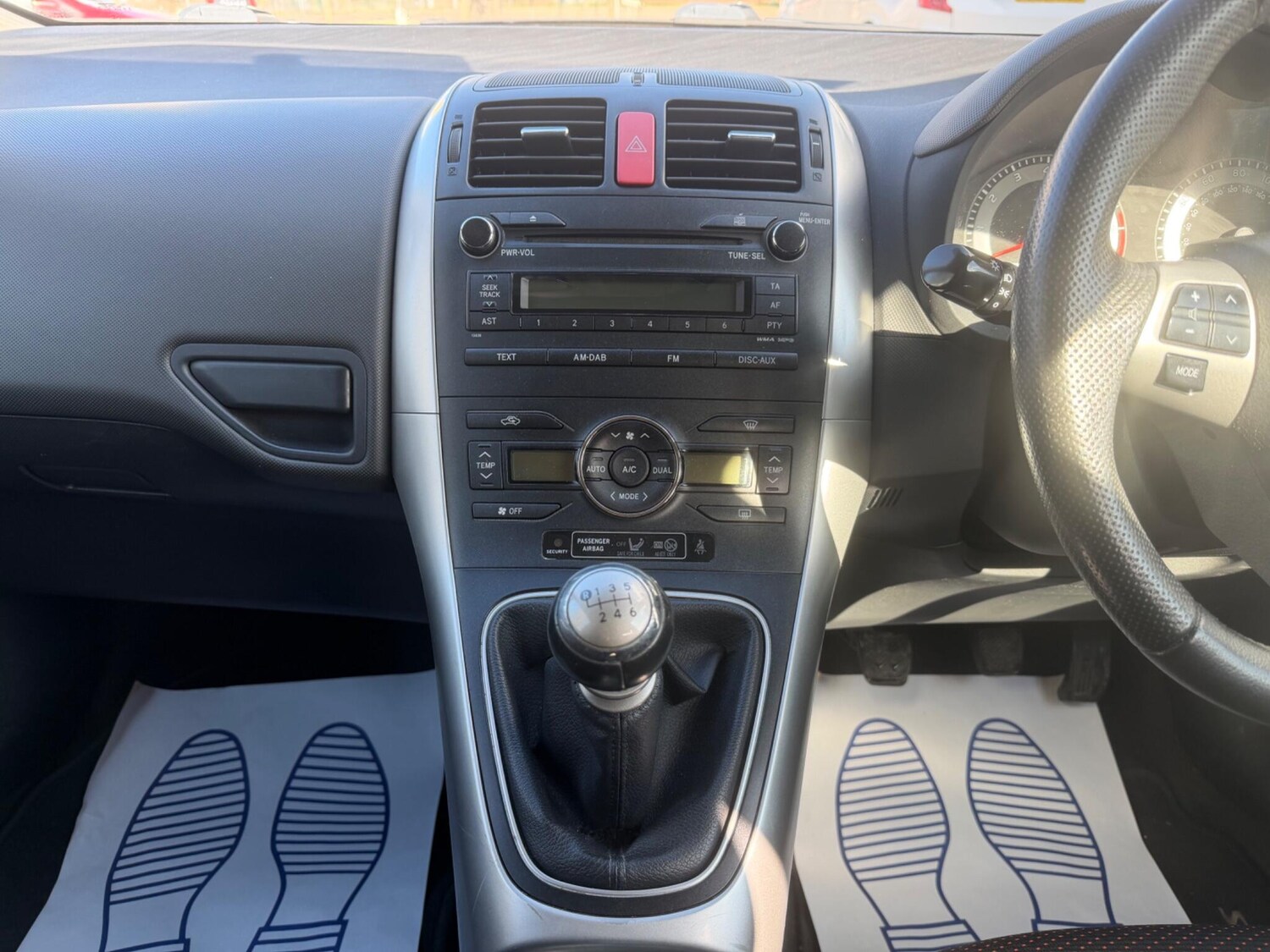 Used Toyota Auris 2010 for sale - 77716077: Photo 29