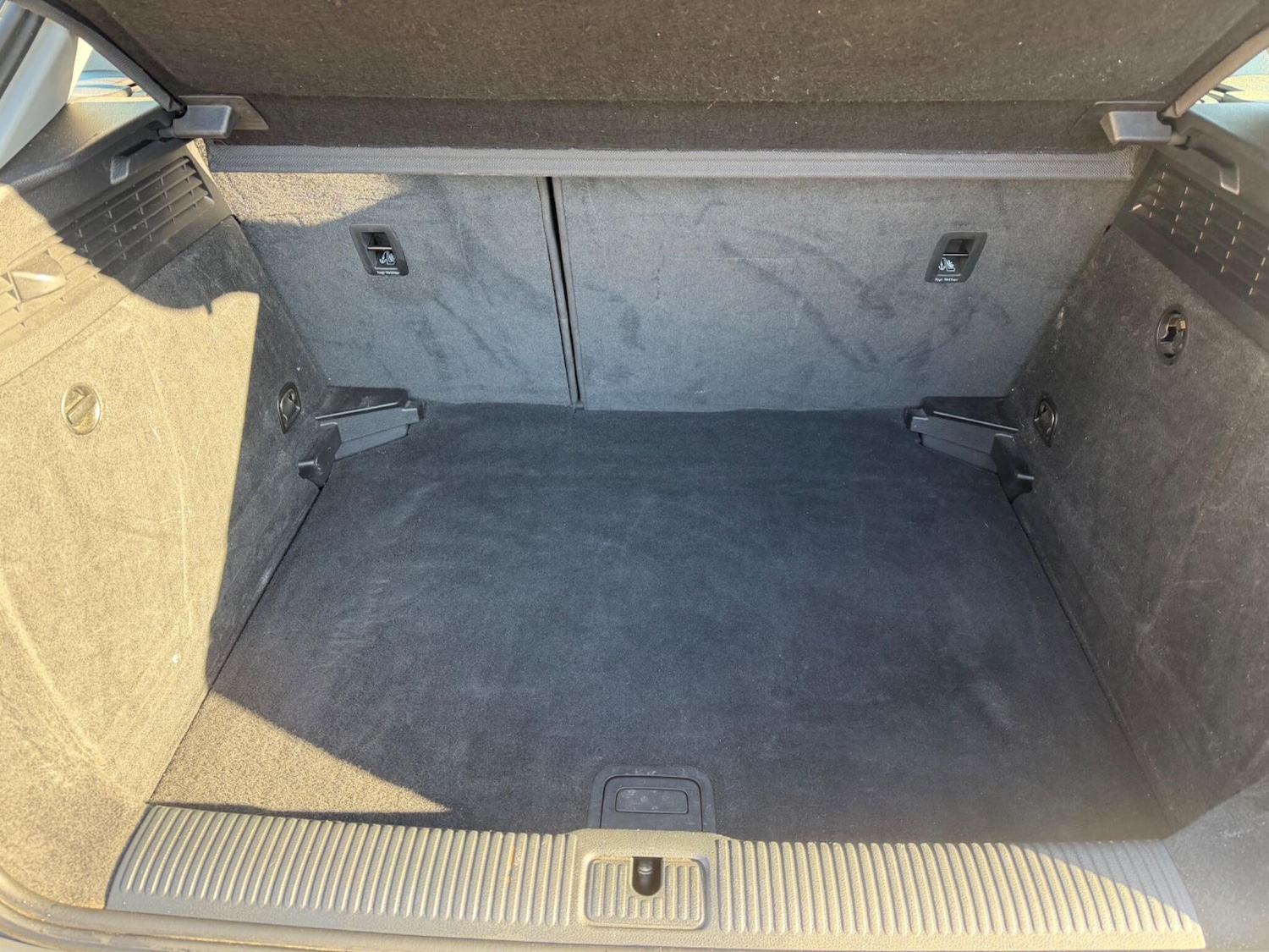 Used Audi A3 2017 for sale - 77716082: Photo 10