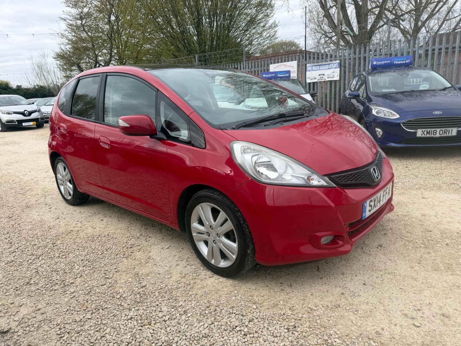 Used Honda Jazz 2014 for sale - 78100941: Photo 5