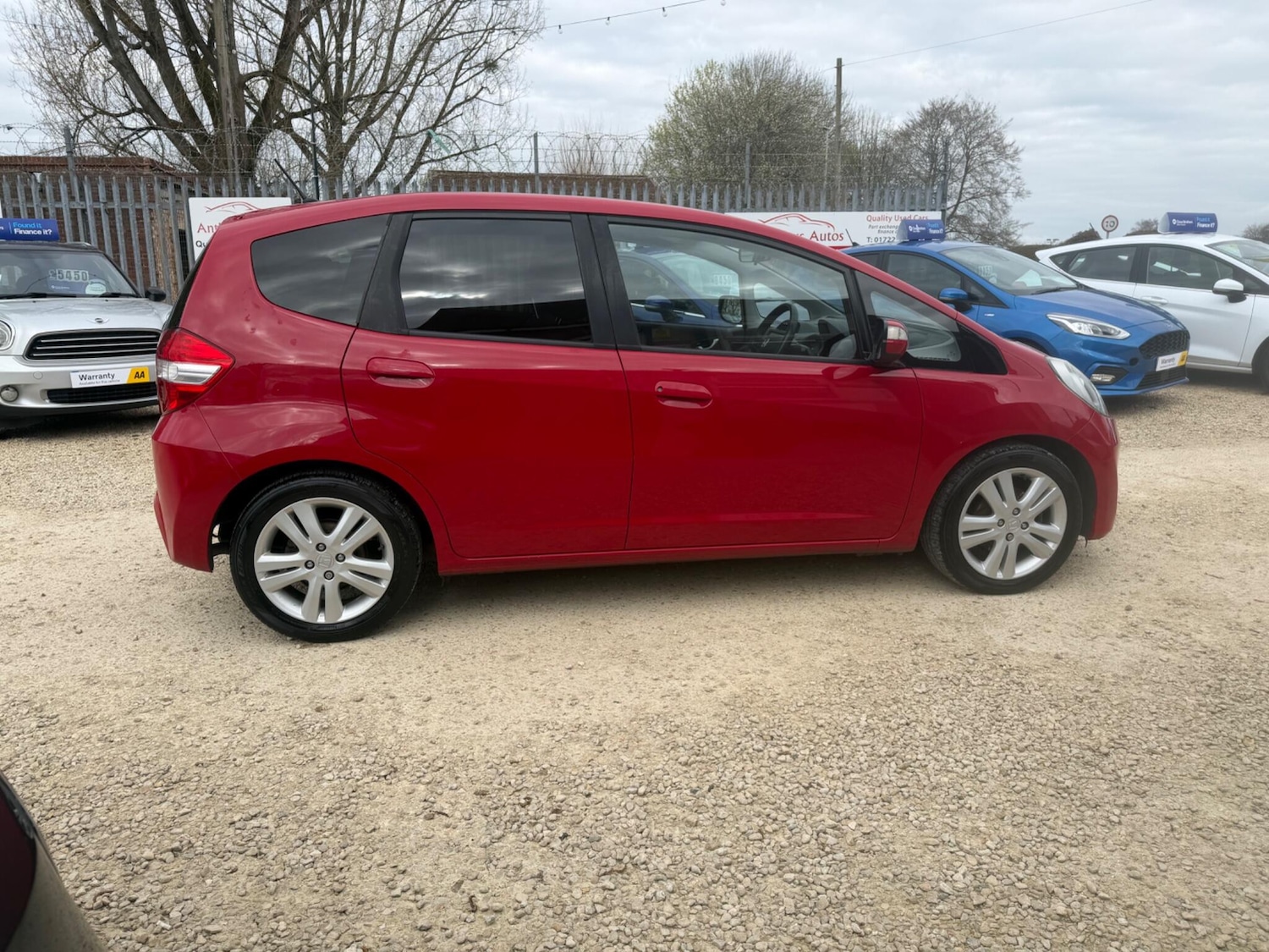 Used Honda Jazz 2014 for sale - 78100941: Photo 6