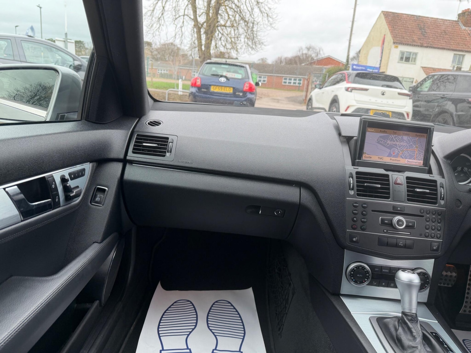 Used Mercedes-Benz C Class 2010 for sale - 77716081: Photo 29