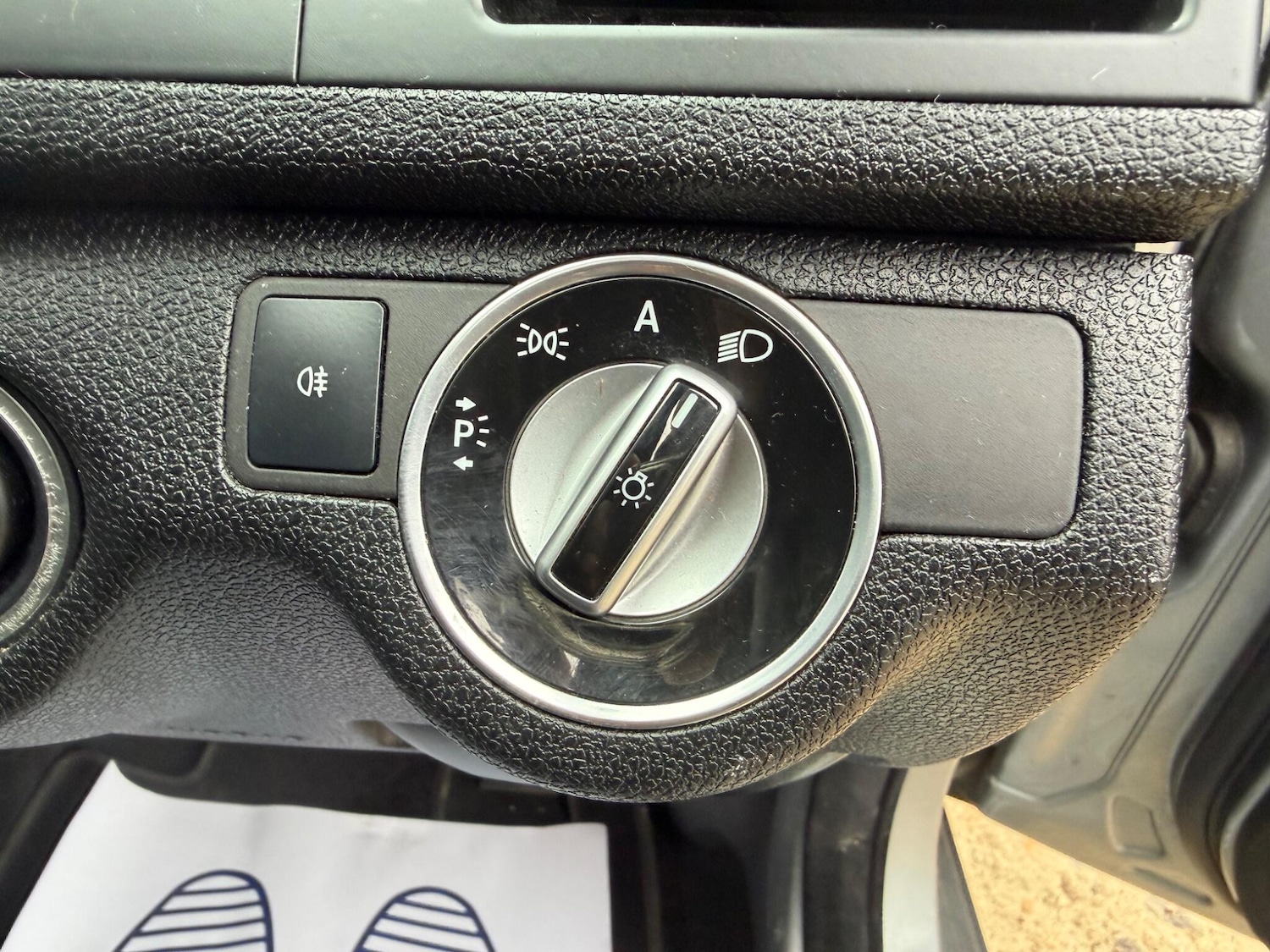 Used Mercedes-Benz C Class 2010 for sale - 77716081: Photo 34