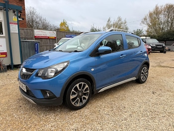 2018 (18) - 1.0 Rocks 5dr