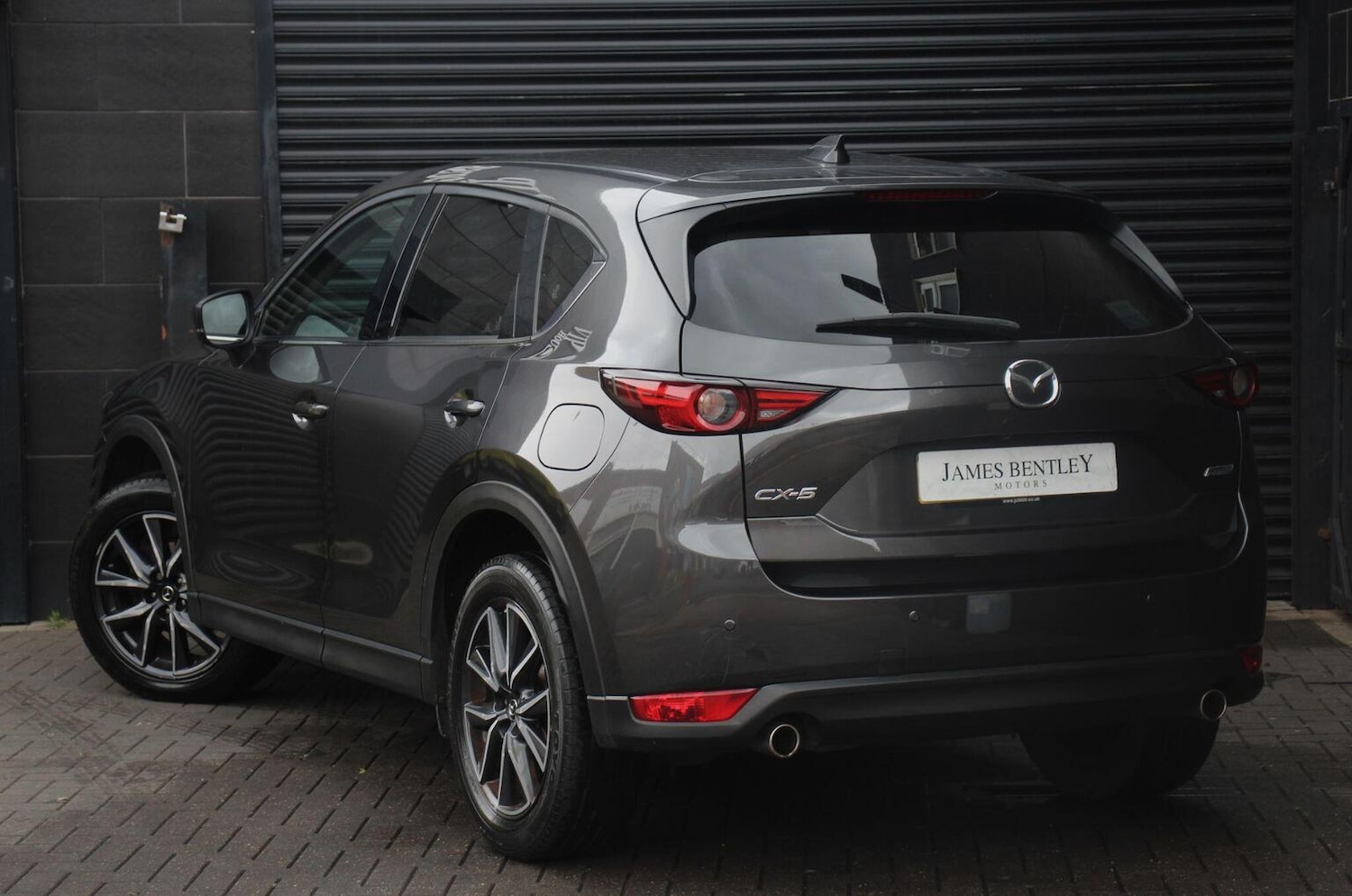 Used Mazda CX-5 2017 for sale - 76897037: Photo 5