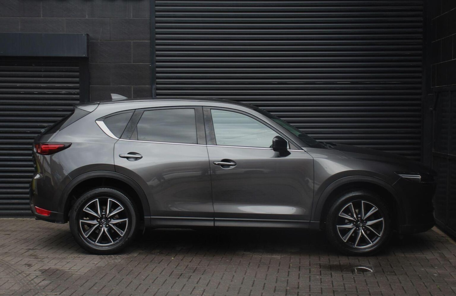 Used Mazda CX-5 2017 for sale - 76897037: Photo 8