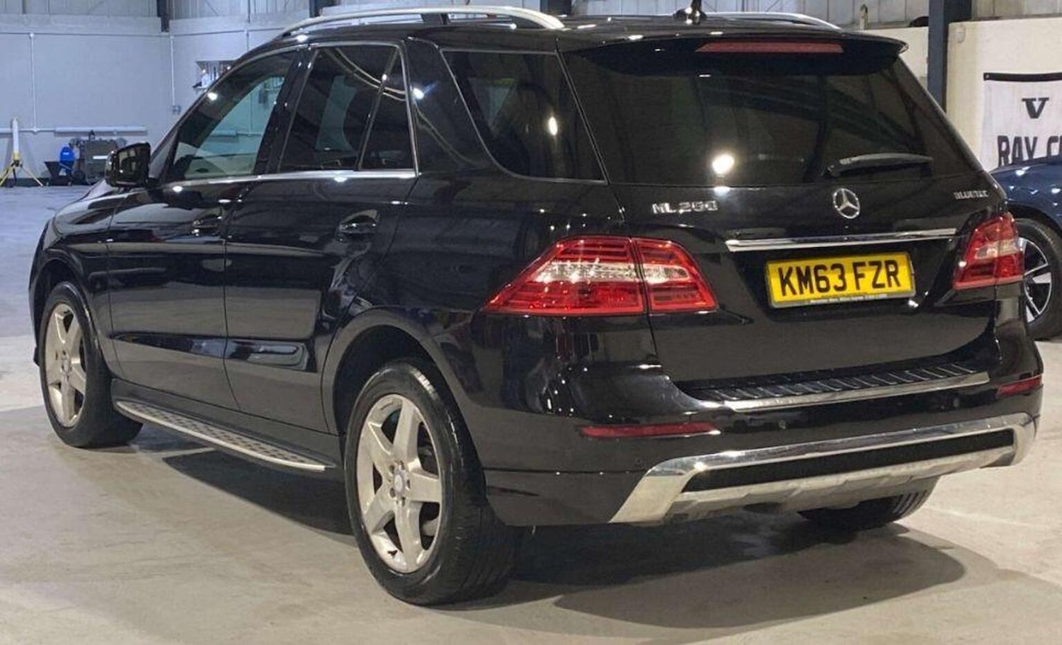 Used Mercedes-Benz M Class 2013 for sale - 77400083: Photo 4