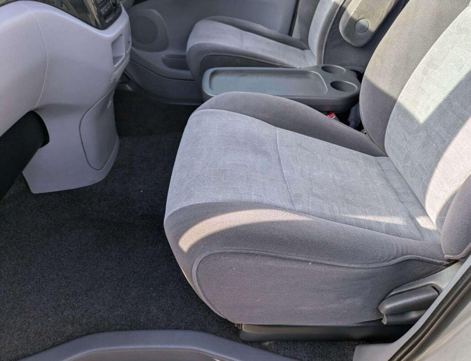 Used Toyota HiAce 2015 for sale - 77470240: Photo 15