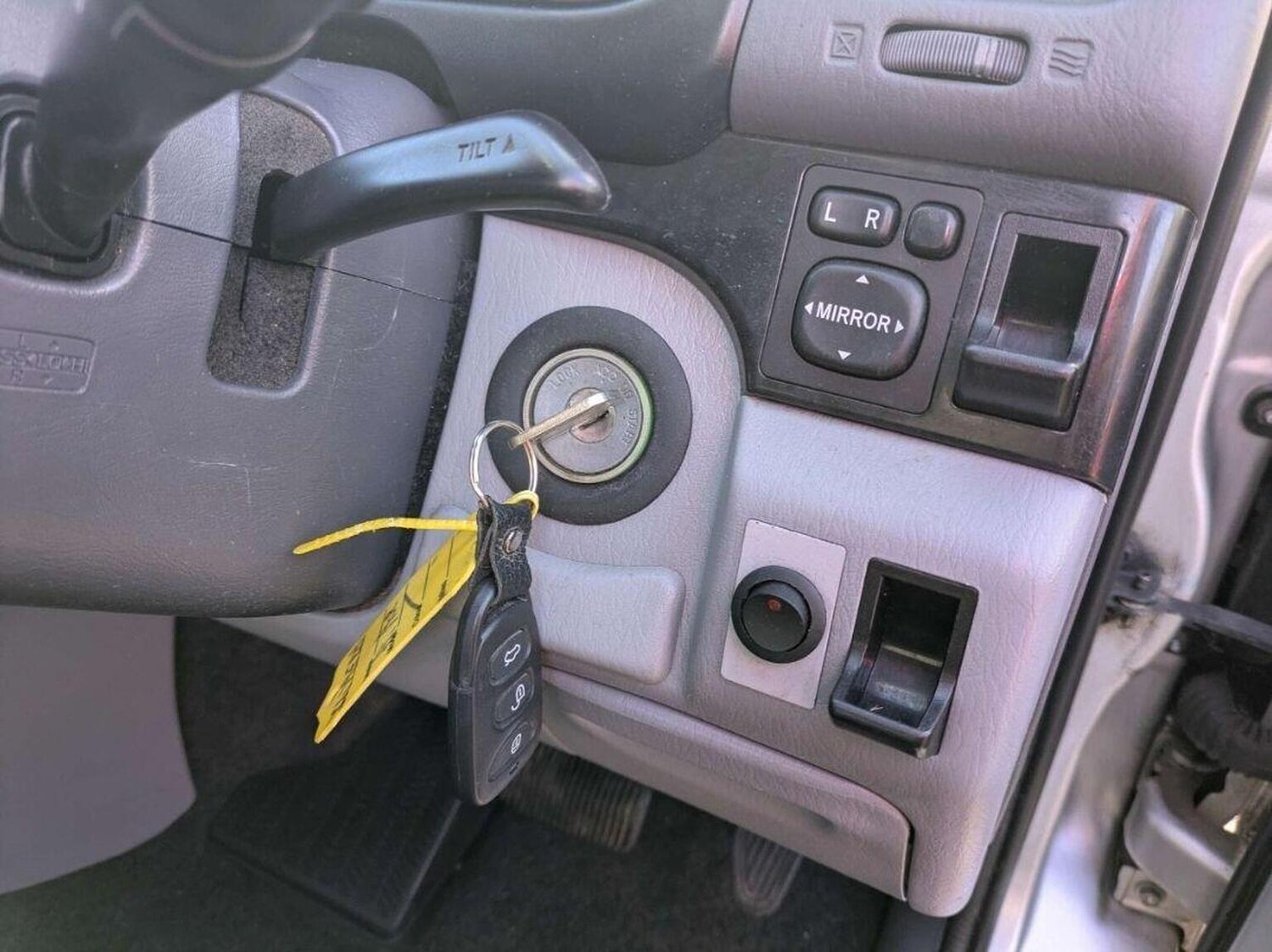 Used Toyota HiAce 2015 for sale - 77470240: Photo 19