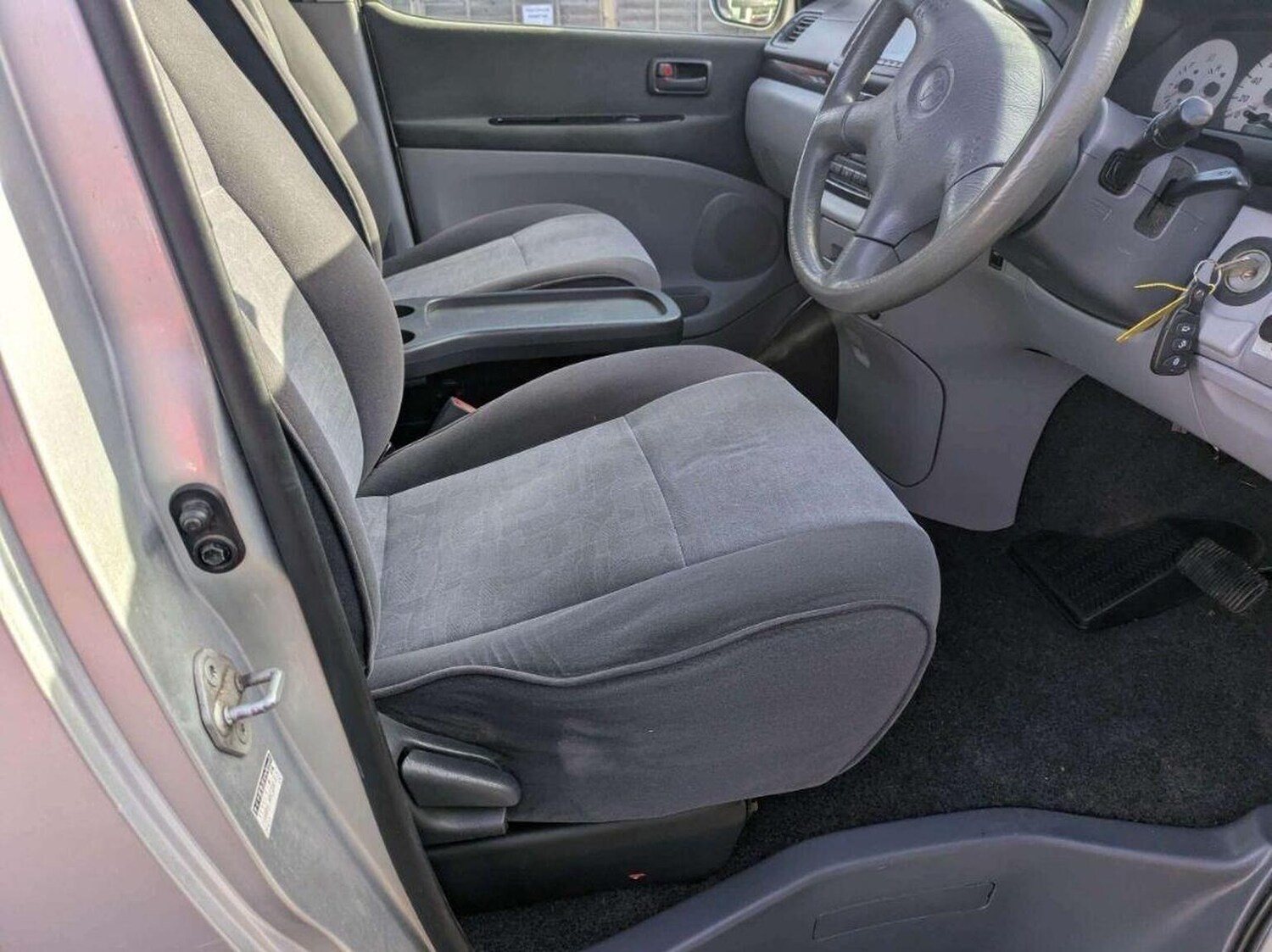 Used Toyota HiAce 2015 for sale - 77470240: Photo 20