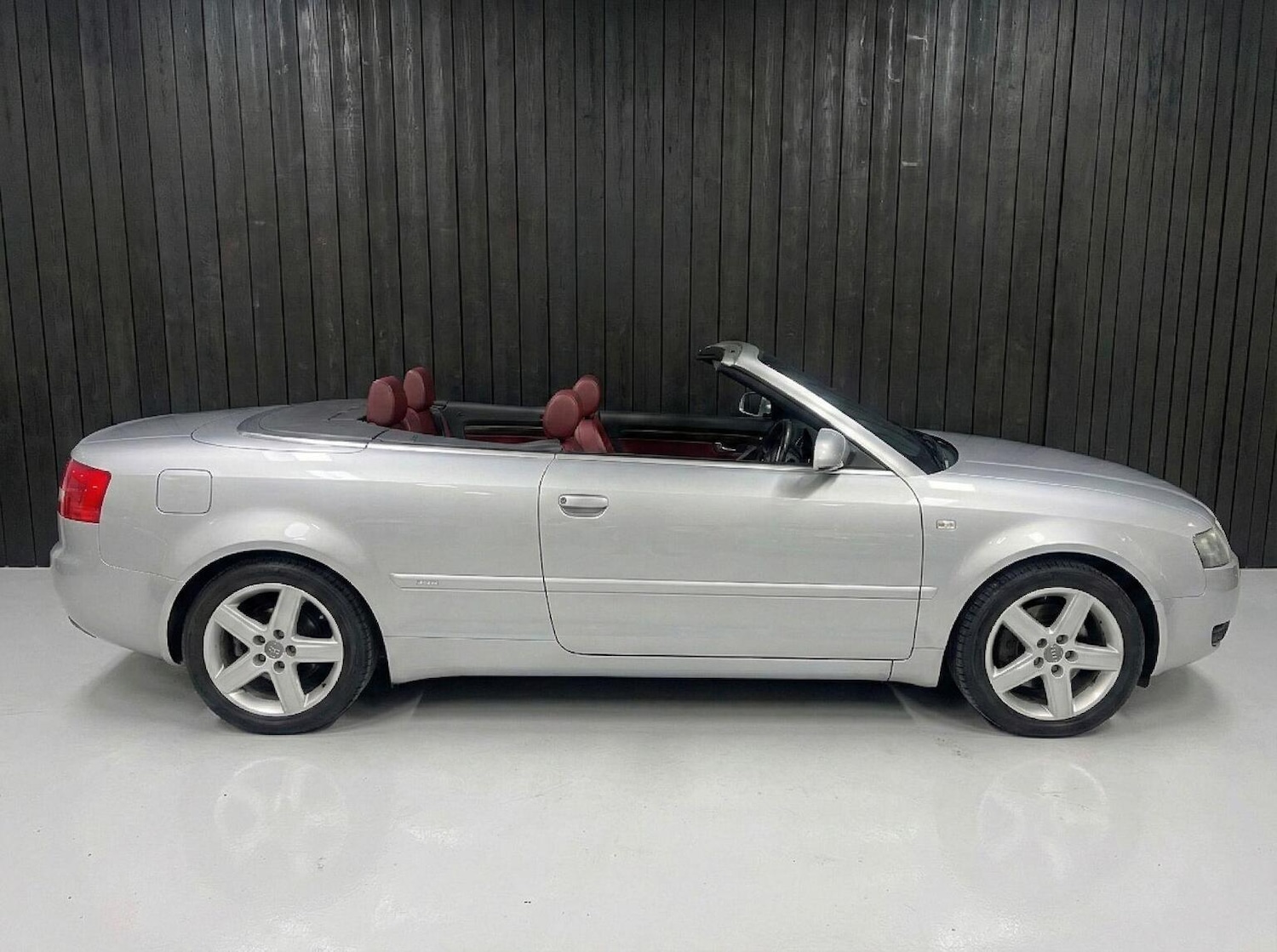 Used Audi A4 2004 for sale - 77555125: Photo 8