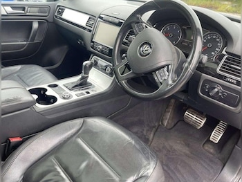 Used Volkswagen Touareg 2014 for sale - 78890706: Photo