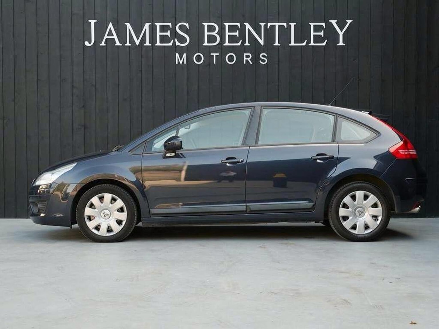 Used Citroen C4 2010 for sale - 77781667: Photo 3