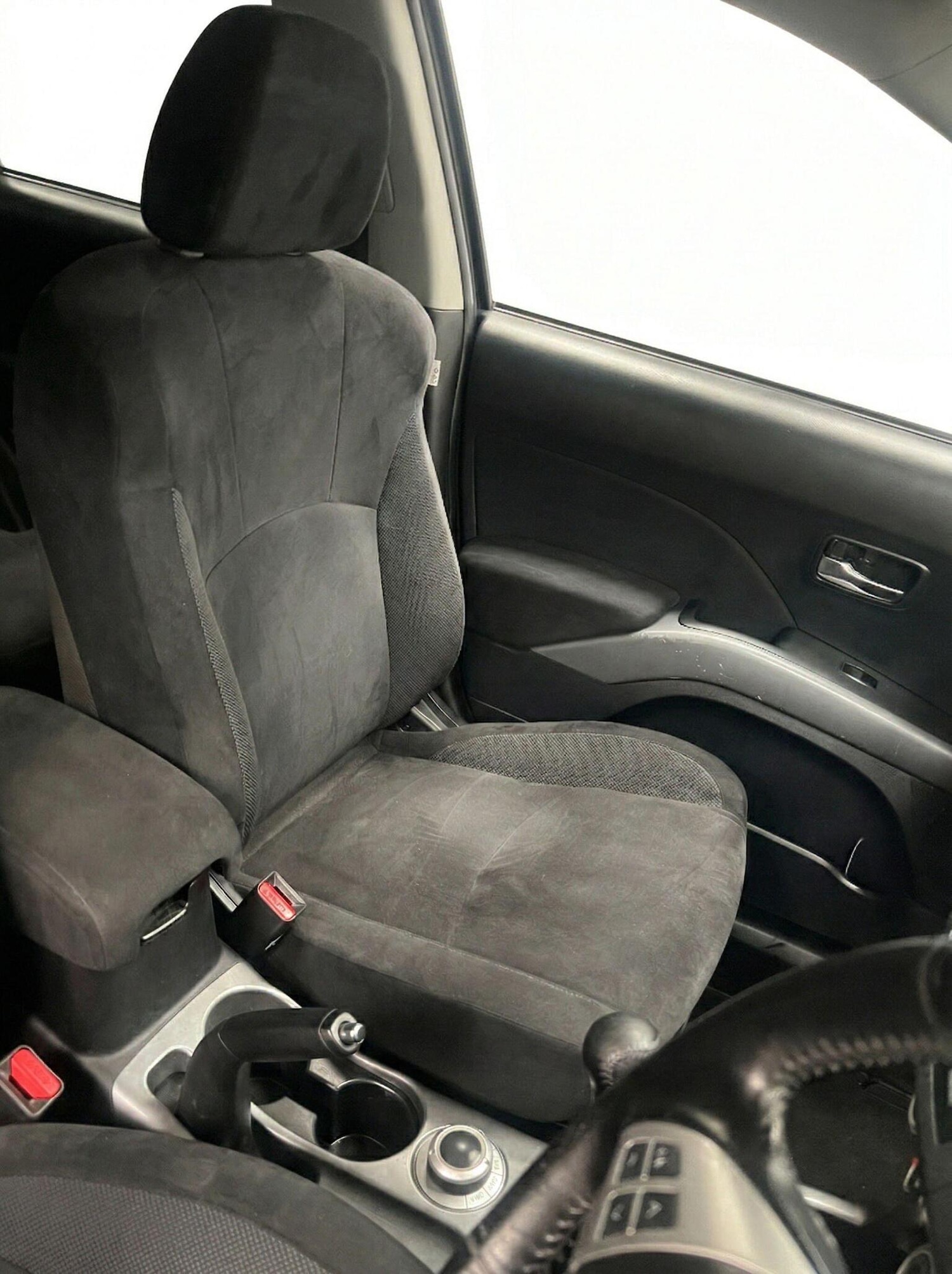 Used Mitsubishi Outlander 2010 for sale - 77758957: Photo 10