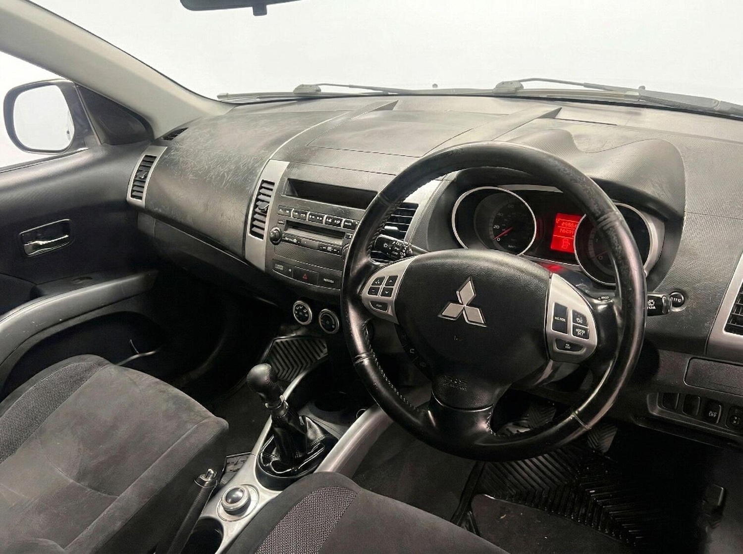 Used Mitsubishi Outlander 2010 for sale - 77758957: Photo 11