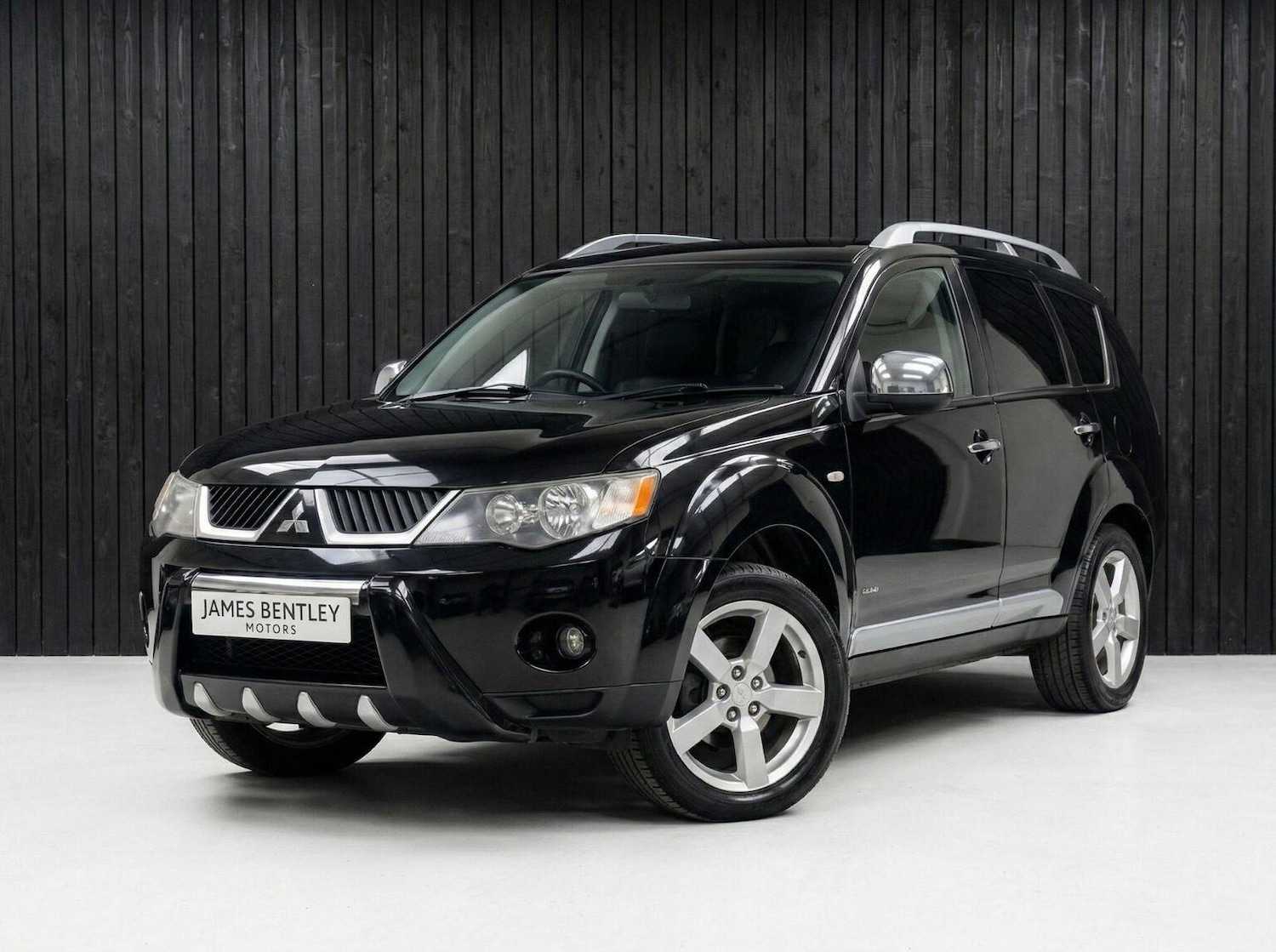 Used Mitsubishi Outlander 2010 for sale - 77758957: Photo 3