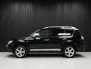 Used Mitsubishi Outlander 2010 for sale - 77758957: Photo