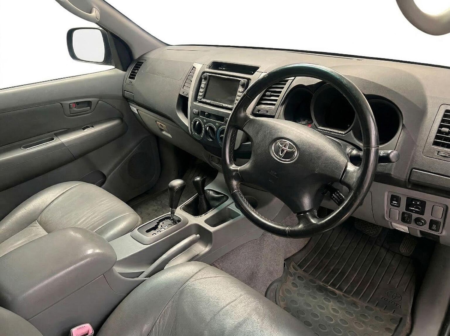 Used Toyota Hilux 2007 for sale - 77836945: Photo 10