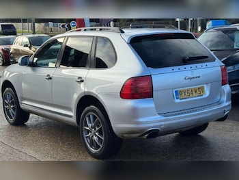 Used Porsche Cayenne 2005 for sale - 77548291: Photo