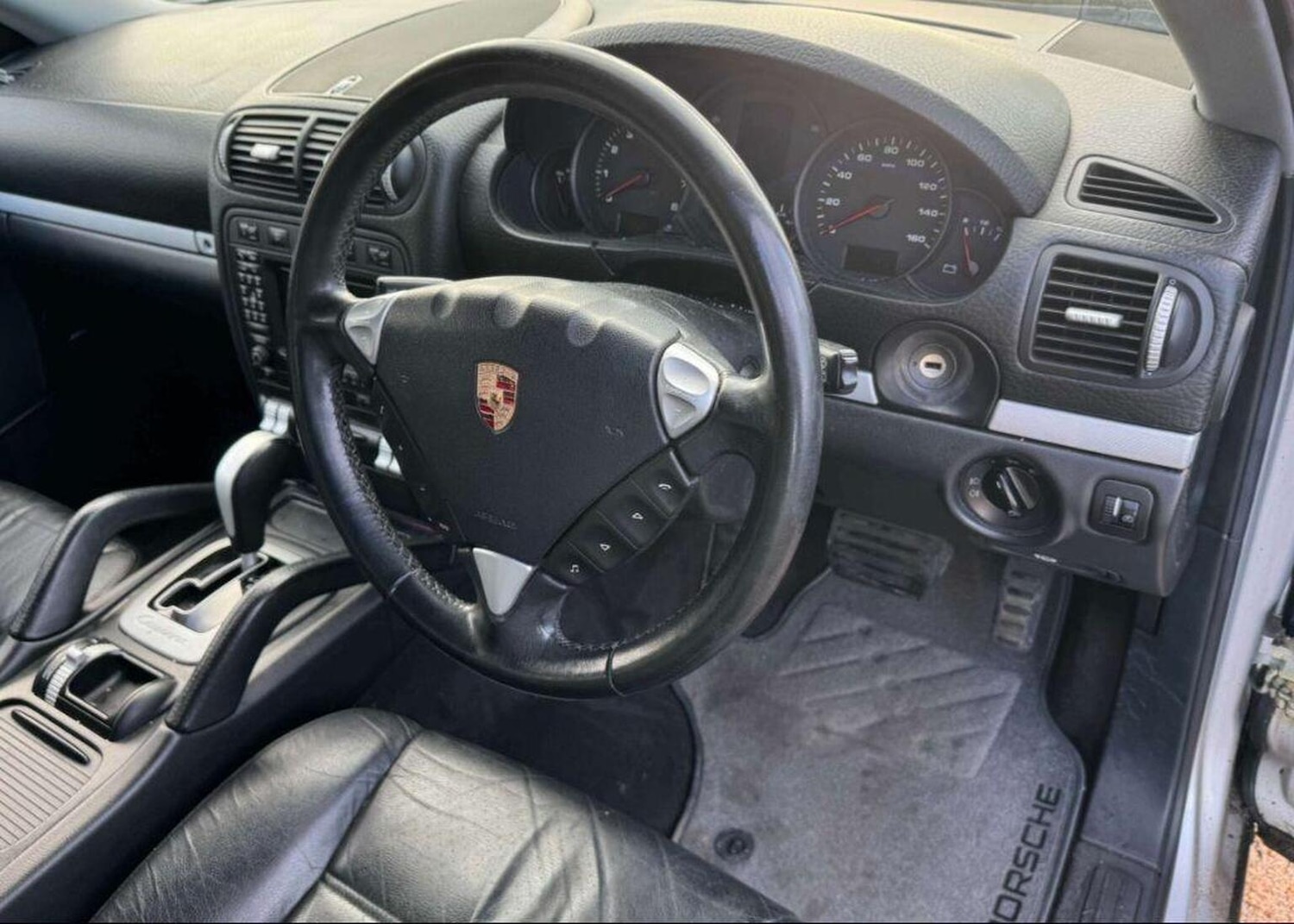 Used Porsche Cayenne 2005 for sale - 77548291: Photo 7